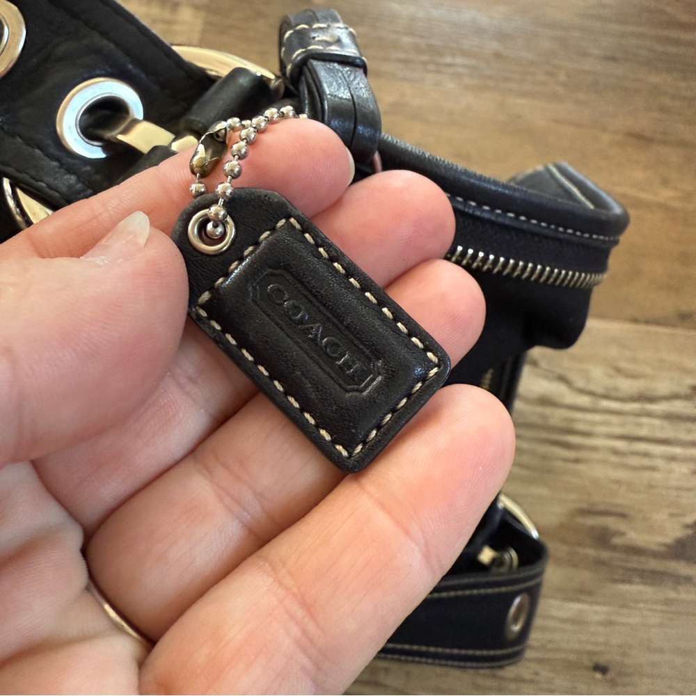 Coach Black Leather soho Shoulder Bag - Picture 5 of 12